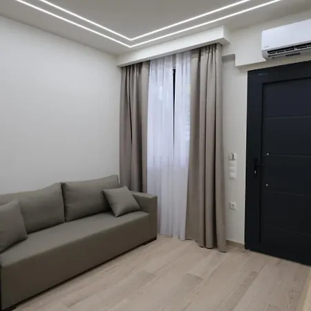 شقة Ellies Modern Haven Kallithea Pool Retreat *
