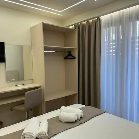 Ellies Modern Haven Kallithea Pool Retreat